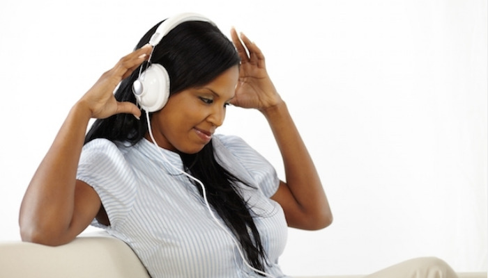 Con terapia de sonido puedes aislar el zumbido del oído