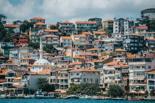 eBay is launching an interactive live shopping platform